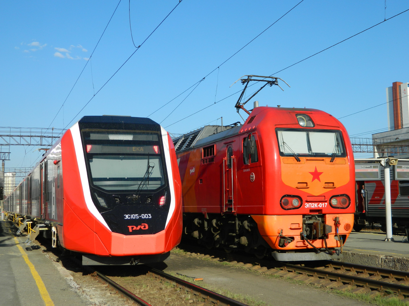 ЭС105-003; ЭП2К-017
