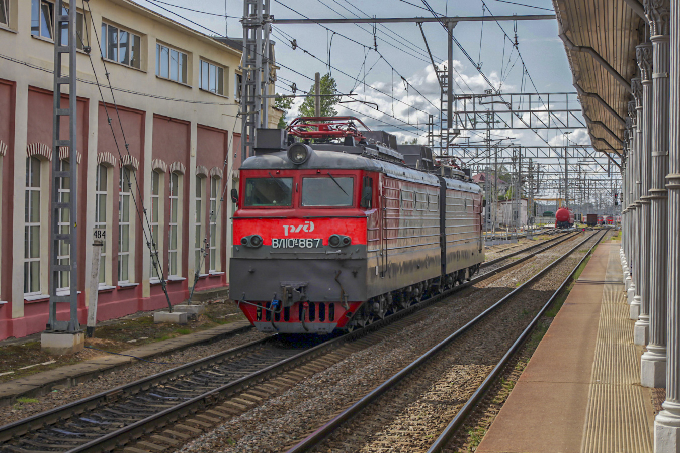 ВЛ10У-867