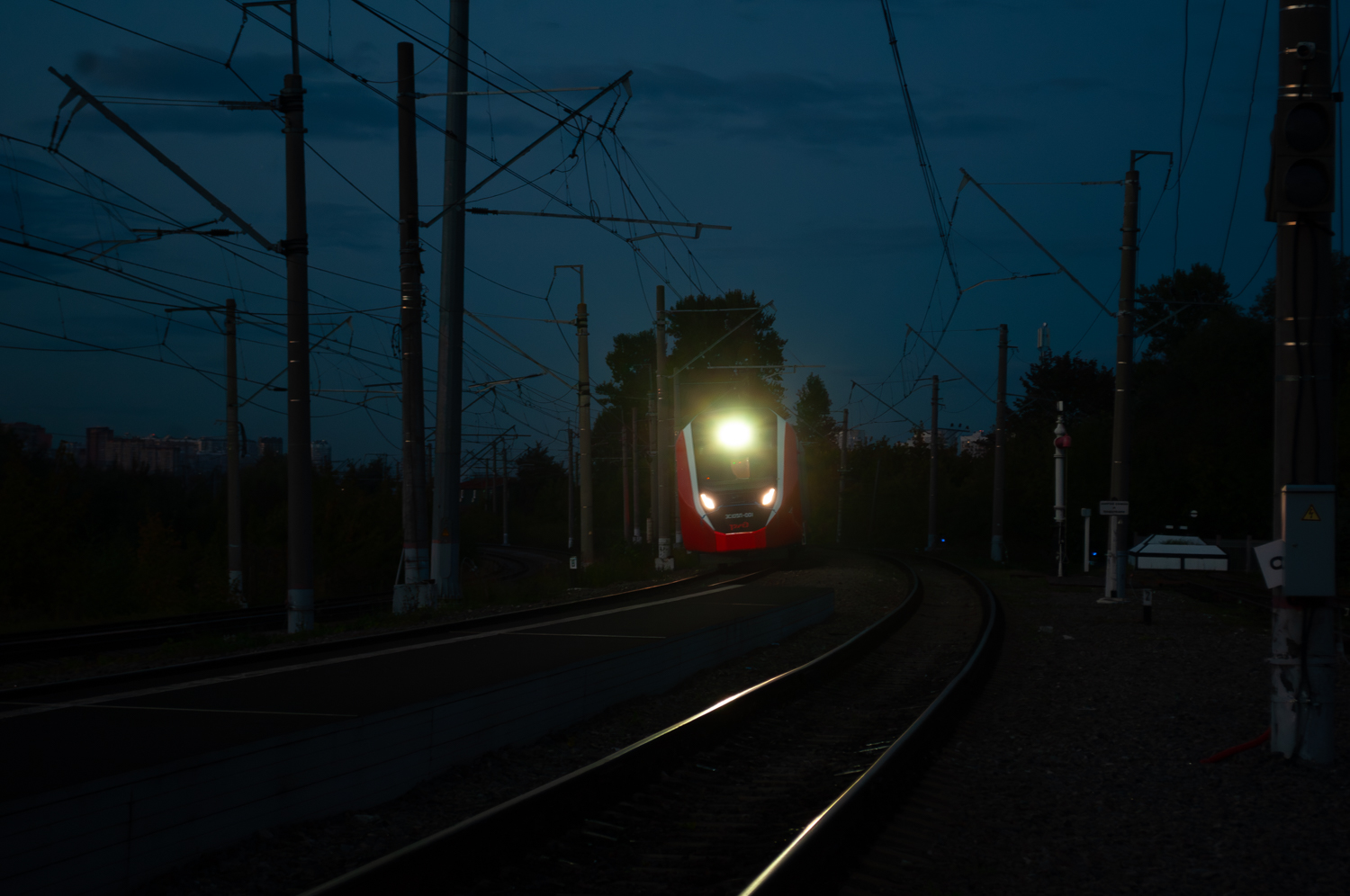 Фотозарисовки; ЭС105П-001