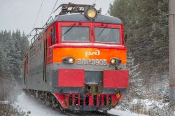 893 КБ