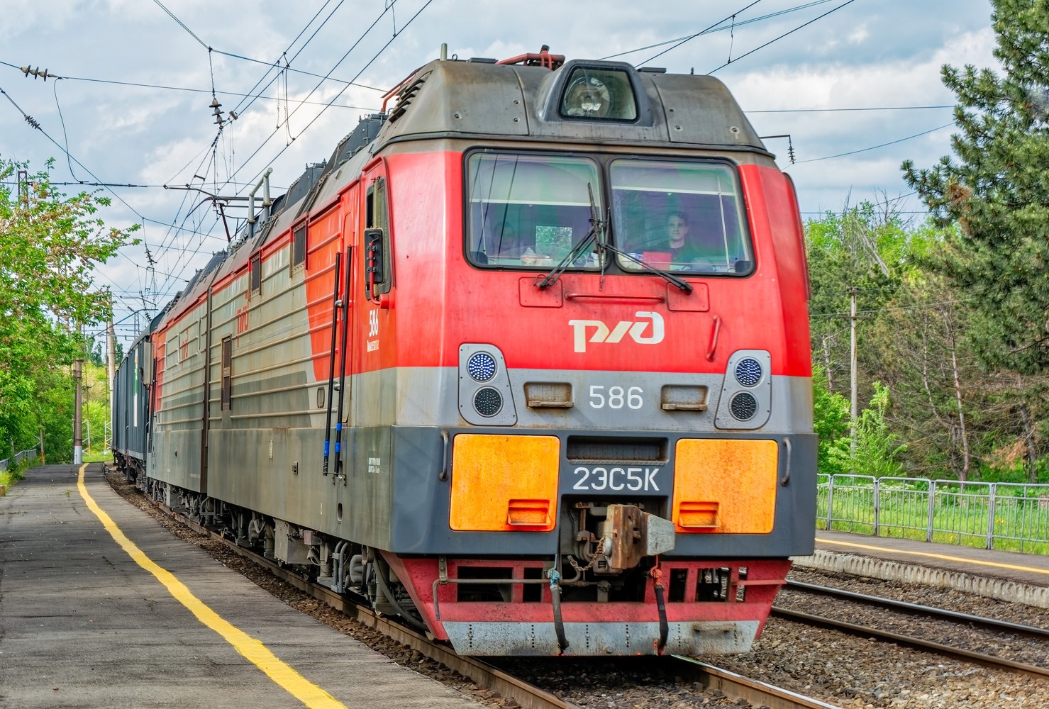 2ЭС5К-586