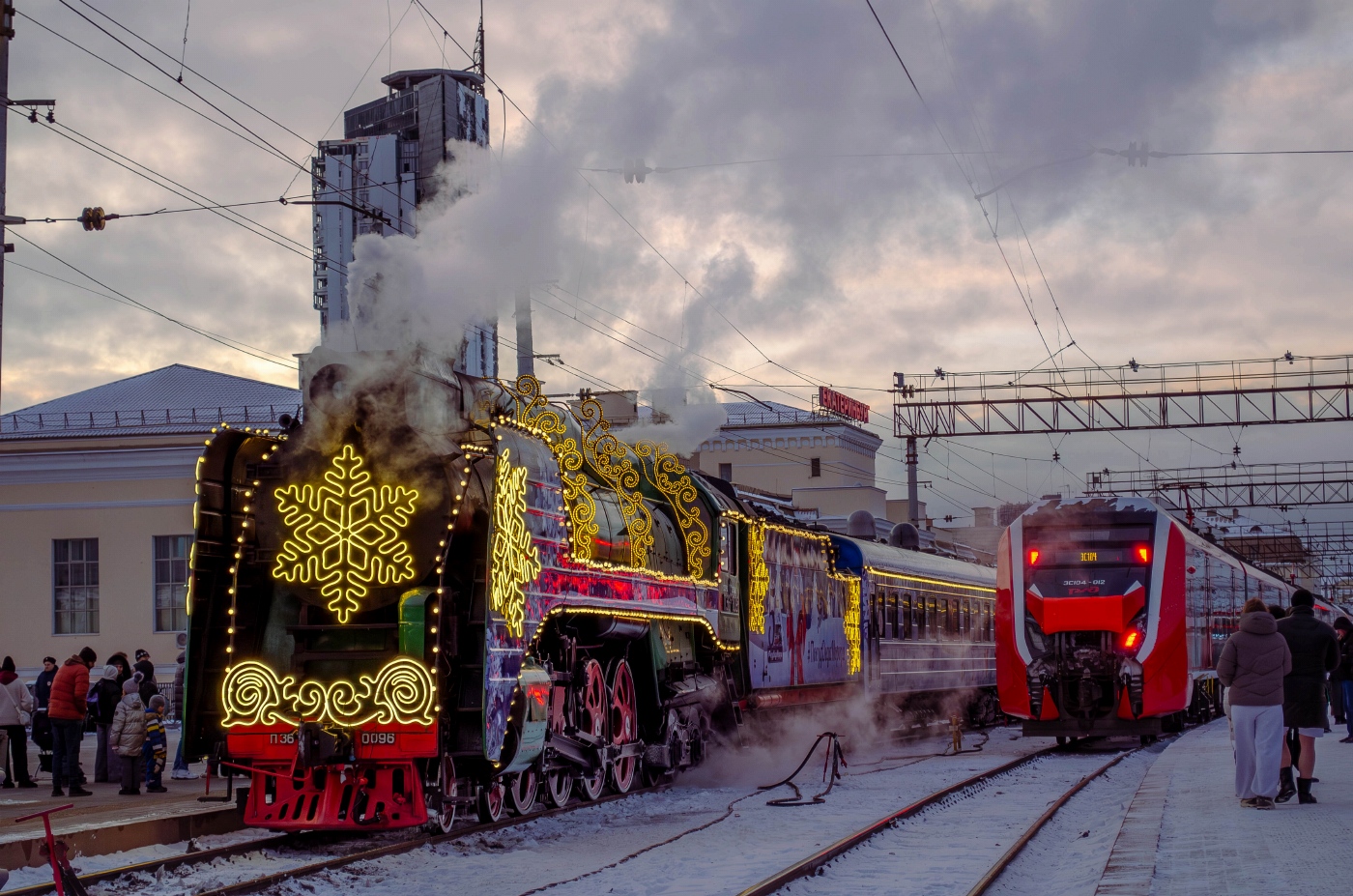 П36-0096; ЭС104-012