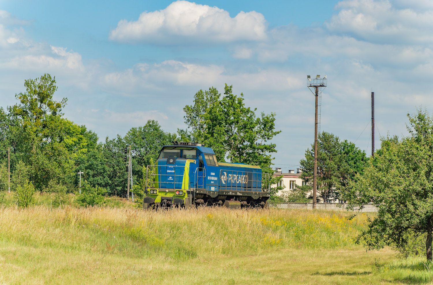 ST48-020