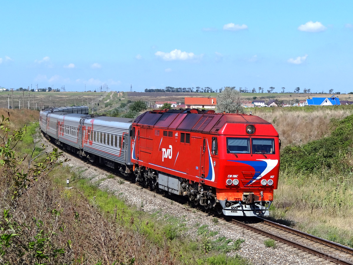 ТЭП70БС-142