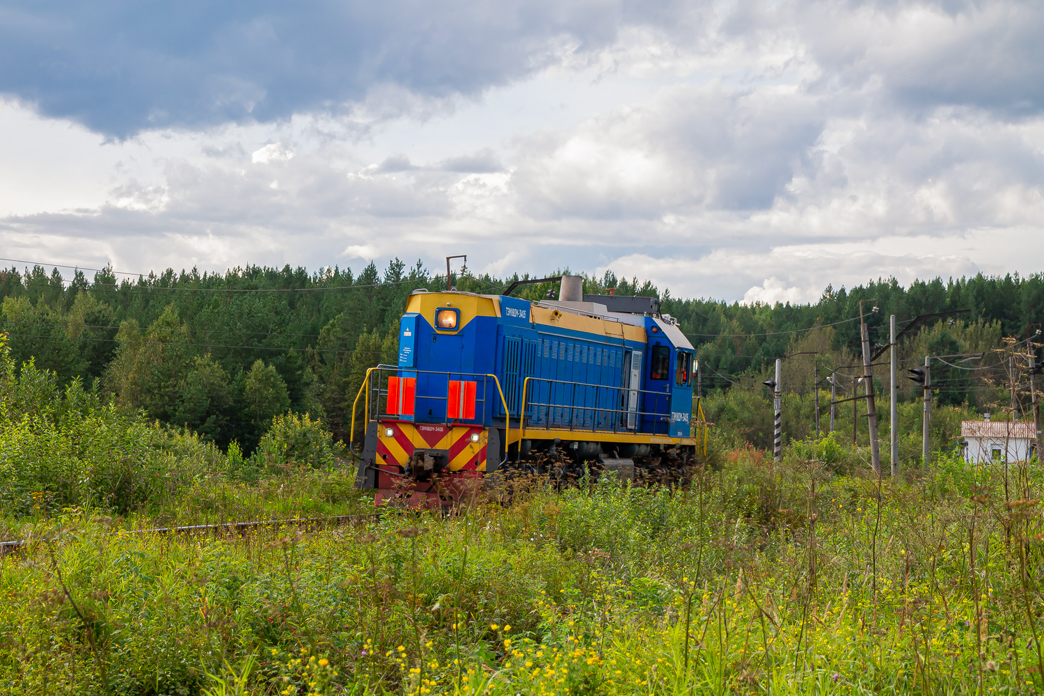 ТЭМ18ДМ-3405
